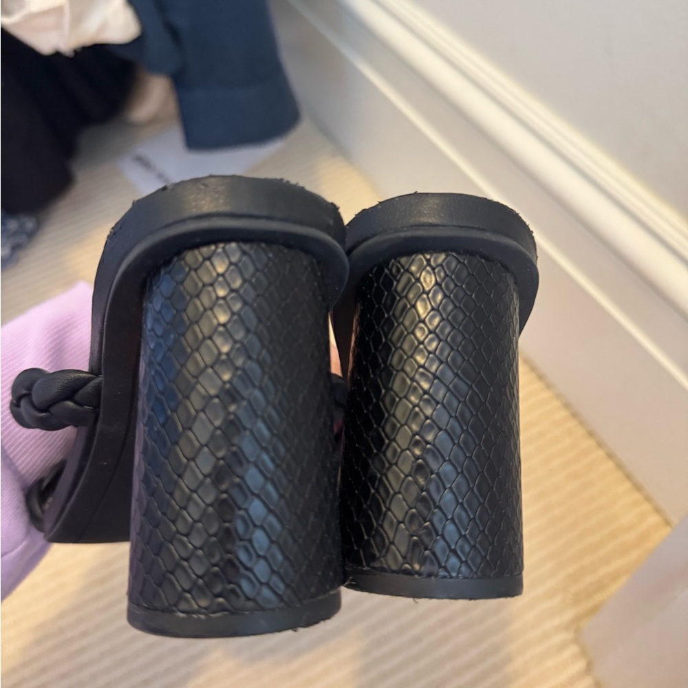 Dolce Vita 7 Nairi Block Heel Braided Strap Sandals Black Leather - Picture 7 of 11